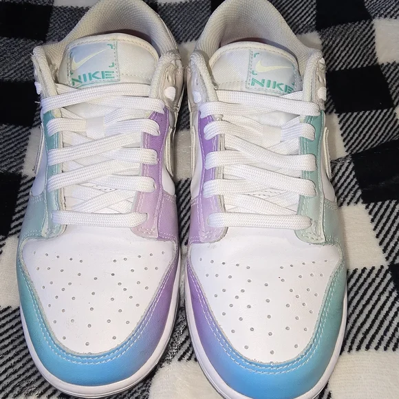 Nike Dunk Low Unlock Your Space Wmns Size 8 - Picture 2 of 8